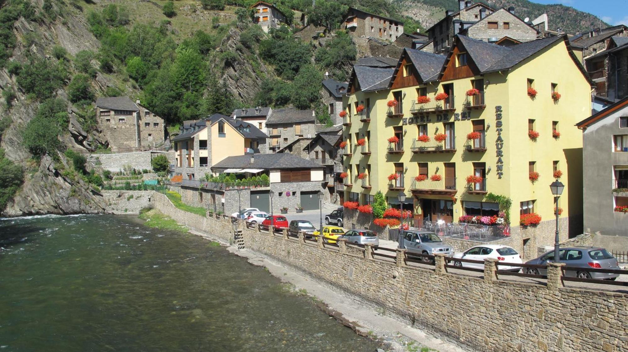 Hotel De Rei Llavorsí Exteriér fotografie